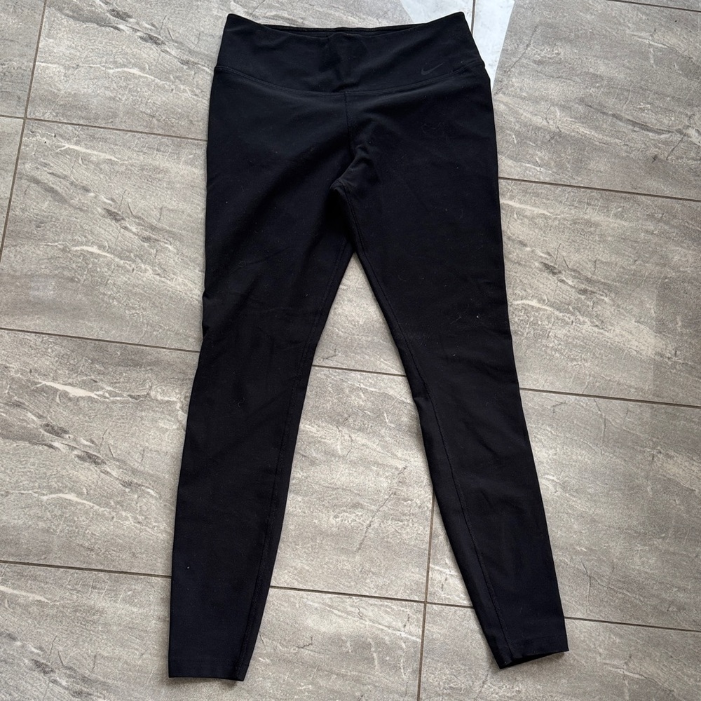 Black High-Waist Leggings